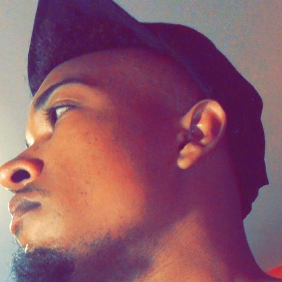 Meet your Posher, Johnathan - Picture 1 of 1